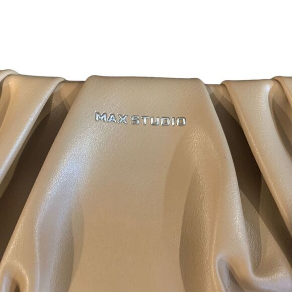 Max studio Tan Soft Puffy Pleated Style Vegan Leather Shoulder Bag New - Picture 5 of 8